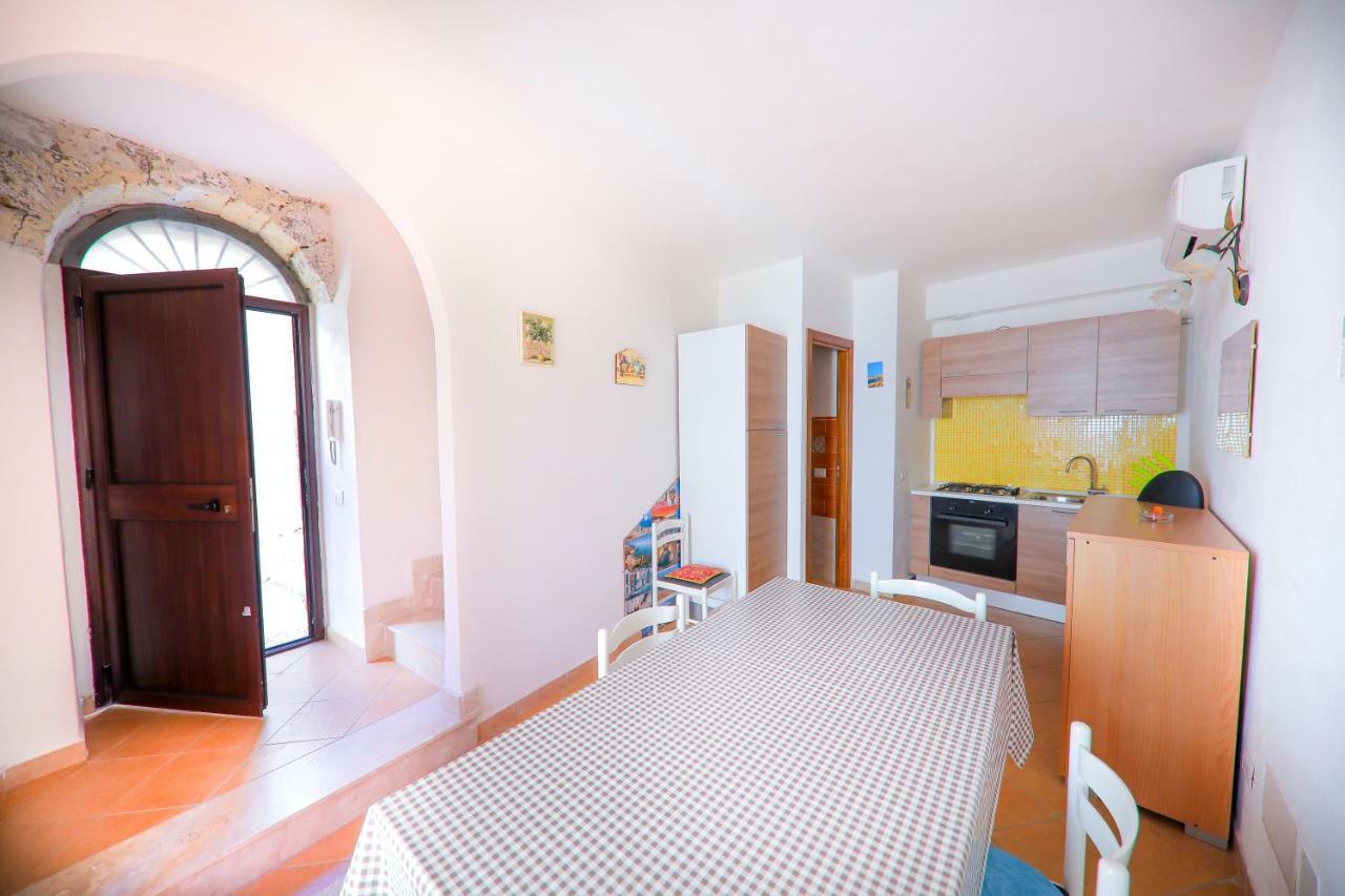 Casa Marta Apartment Cefalu Bagian luar foto